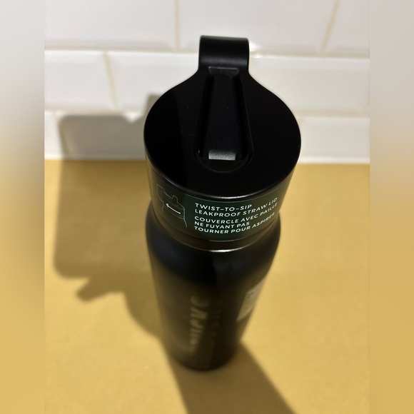 Starbucks Tumbler Matte Black 2025 Stainless Steel Vacuum Insulated Iconic Logo - Picture 6 of 7